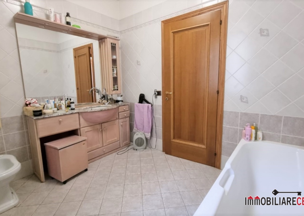 Apartments for sale  113 sqm excellent condition, Radicondoli