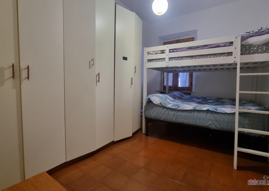 Apartments for sale  105 sqm excellent condition, Casole d'Elsa
