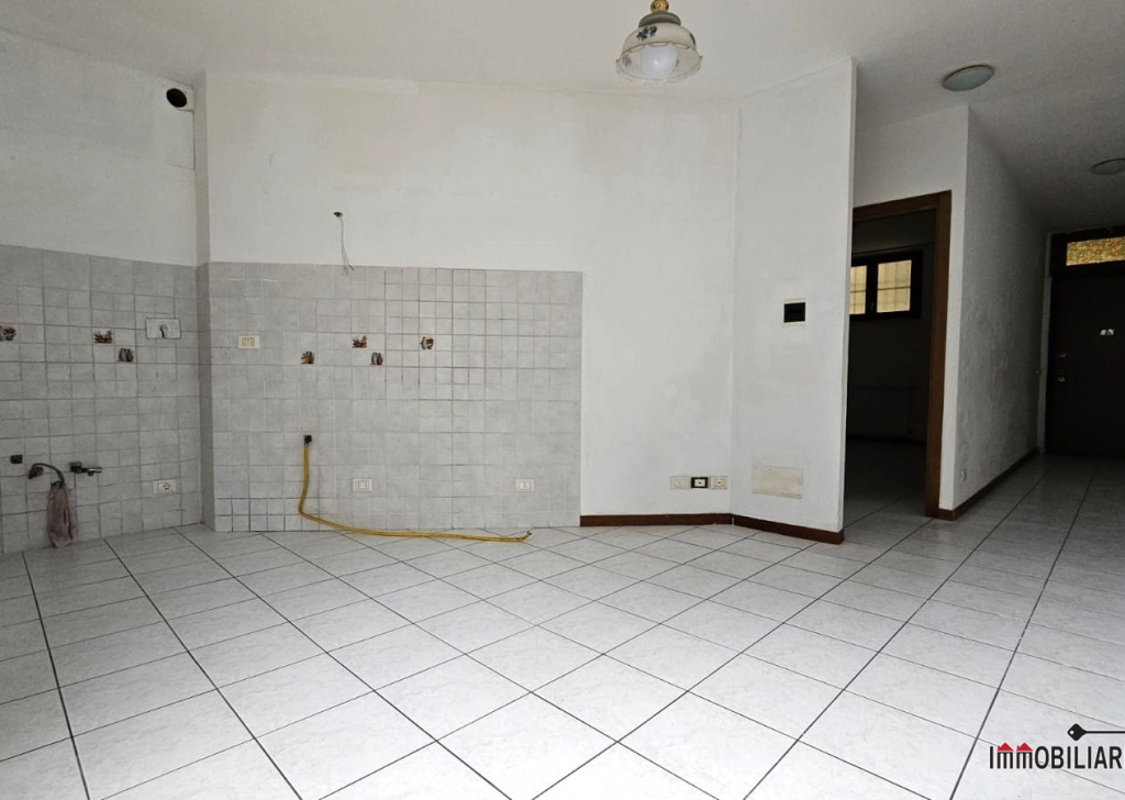 Appartamenti  bilocale in vendita  47 m² ottime condizioni, Colle di Val d'Elsa, località semicentrale