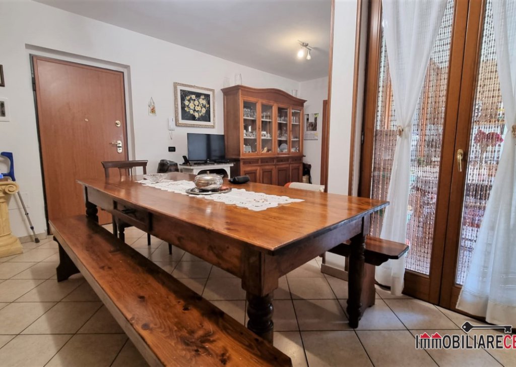 Sale Apartments Colle di Val d'Elsa - Apartment with Garage and Terrace Locality 