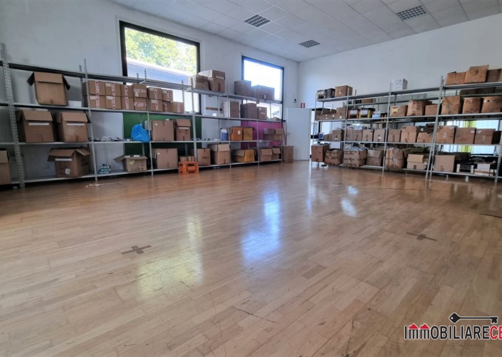 Sale Offices, shops, Poggibonsi - Commercial Fund Locality 