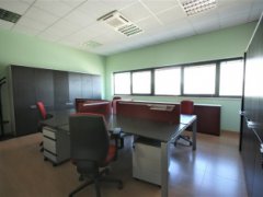 Rent 3 rooms for office use - 4