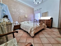Apartment in the historic center with garden - 10