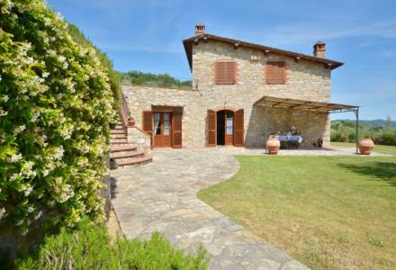 Wonderful stone villa in Chianti