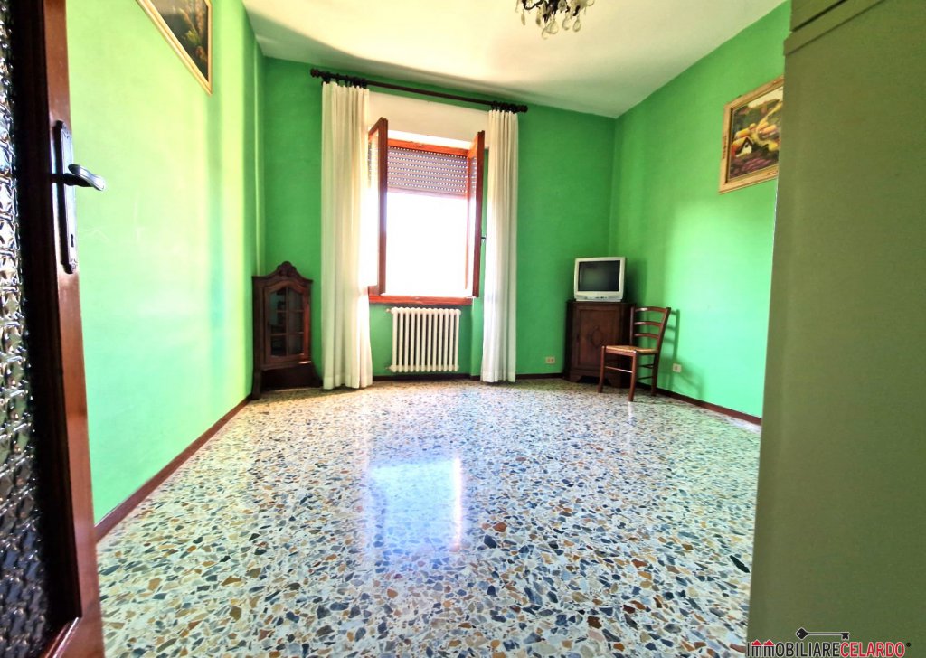 Sale Apartments Barberino Tavarnelle - Apartment with garage Locality 