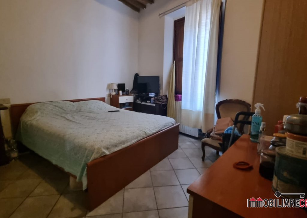 Sale Apartments Colle di Val d'Elsa - apartment inside the walls Locality 
