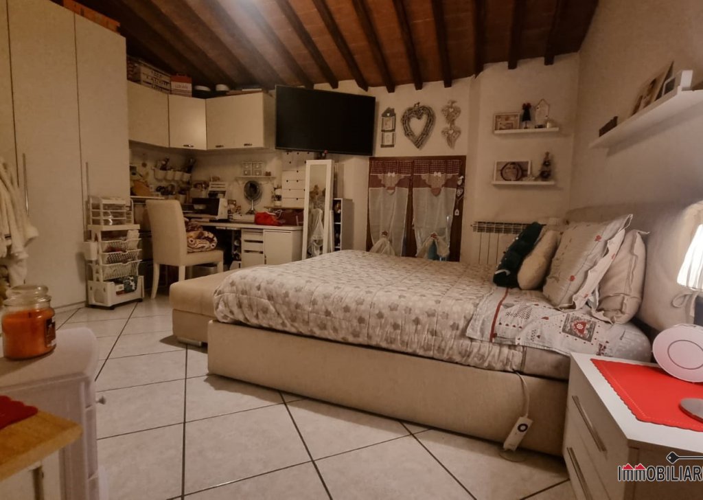 Appartamenti  quadrilocale in vendita  108 m² ottime condizioni, Colle di Val d'Elsa