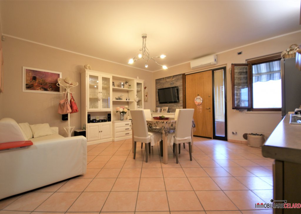 Appartamenti  bilocale in vendita  56 m² ottime condizioni, Casole d'Elsa, località Cavallano