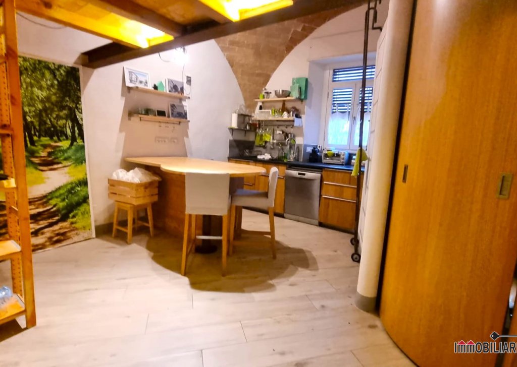 Appartamenti  monolocale in vendita  45 m² ottime condizioni, Colle di Val d'Elsa