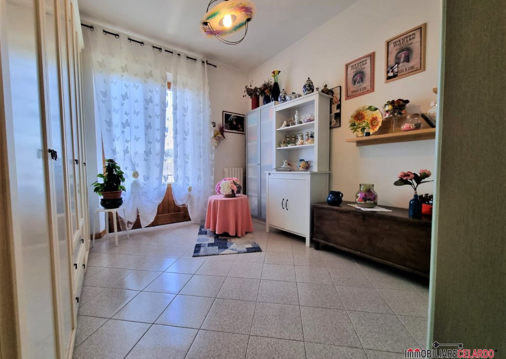 Sale Apartments Casole d'Elsa - first floor apartment Locality 