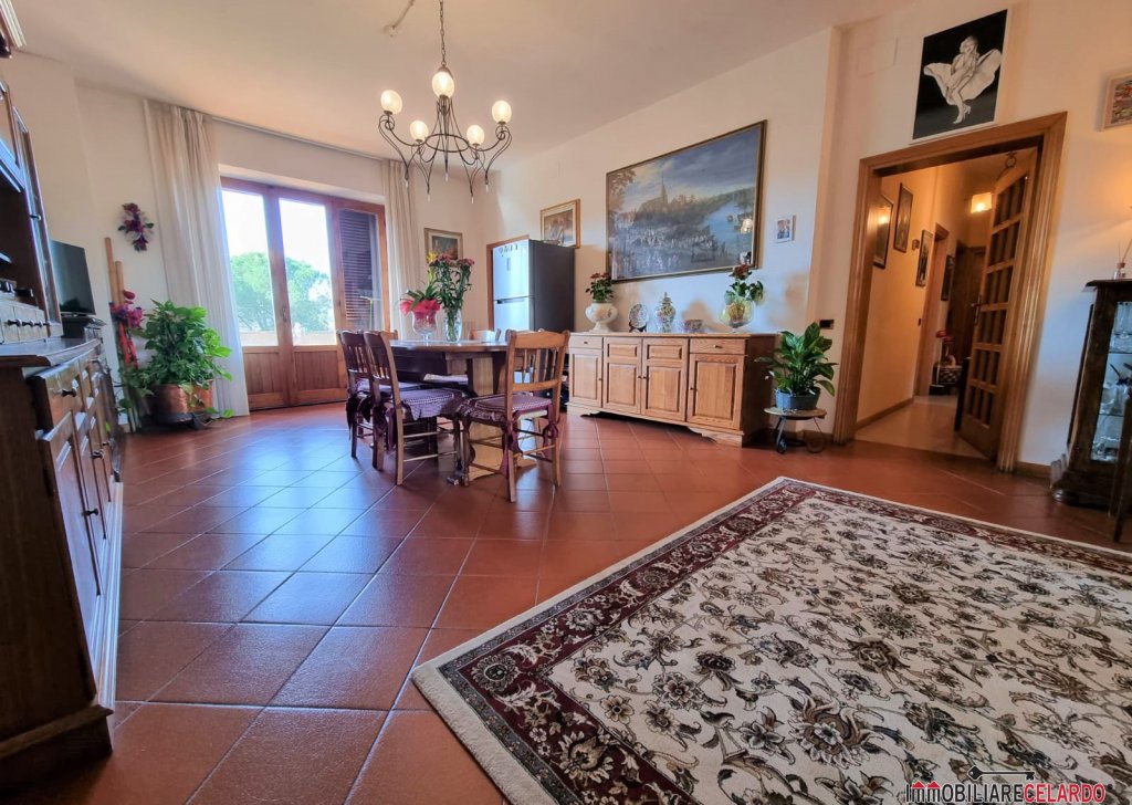 Appartamenti  in vendita  155 m² ottime condizioni, Casole d'Elsa, località Pievescola