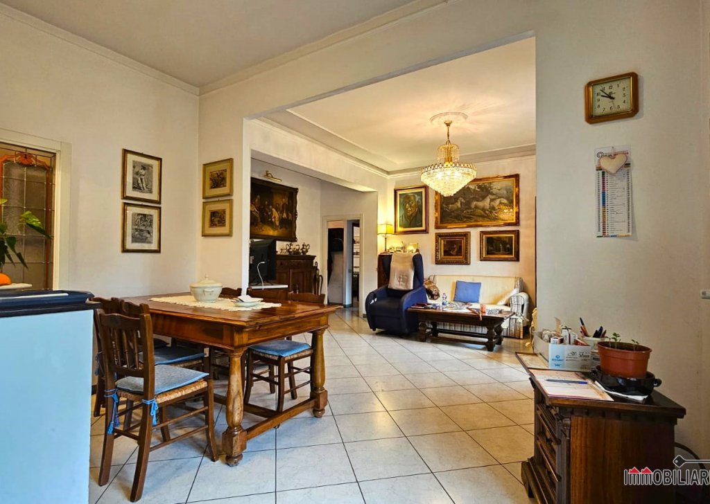 Apartments for sale  115 sqm, Colle di Val d'Elsa, locality semicentrale