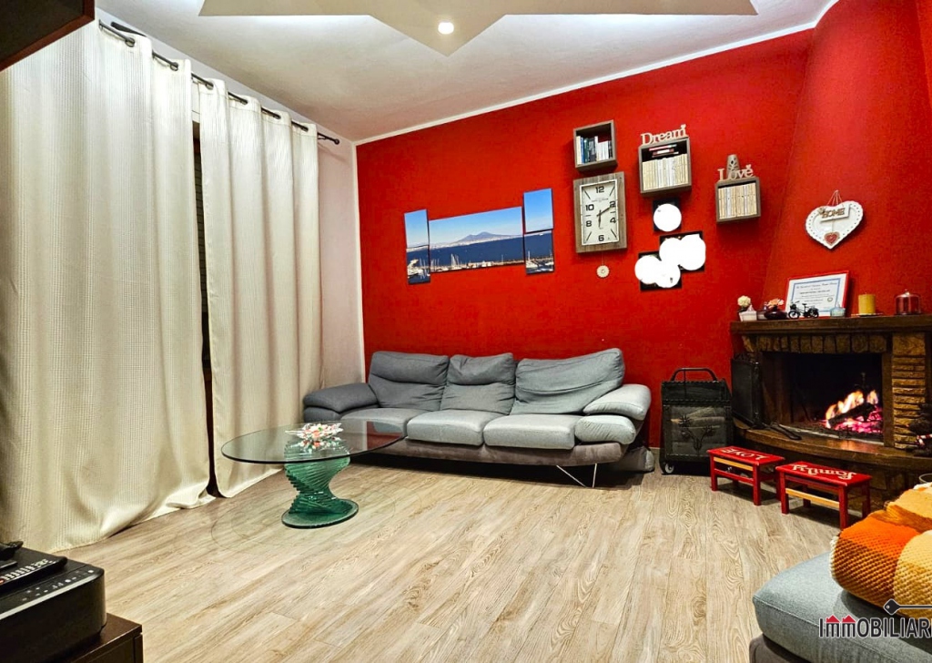Appartamenti  in vendita  110 m² ottime condizioni, Colle di Val d'Elsa, località Campolungo