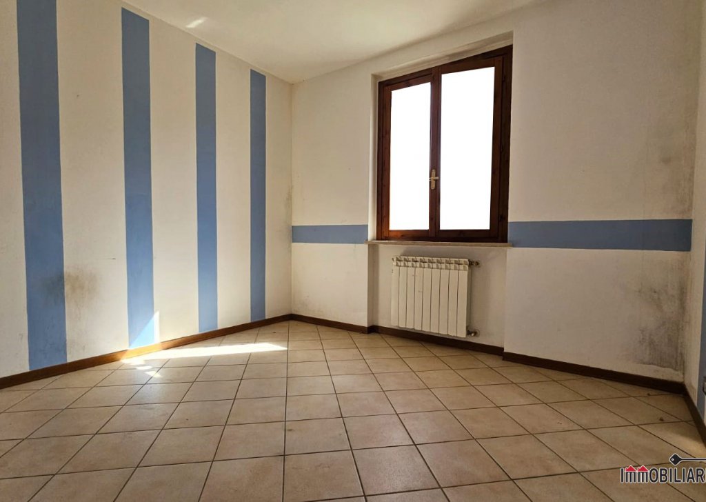 Apartments for sale  93 sqm excellent condition, Colle di Val d'Elsa, locality Campolungo