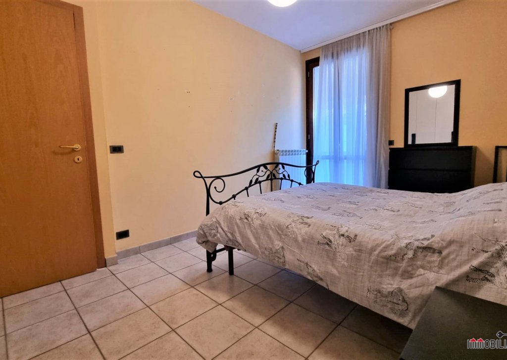 Sale Apartments Colle di Val d'Elsa - Apartment with exclusive courtyard Locality 