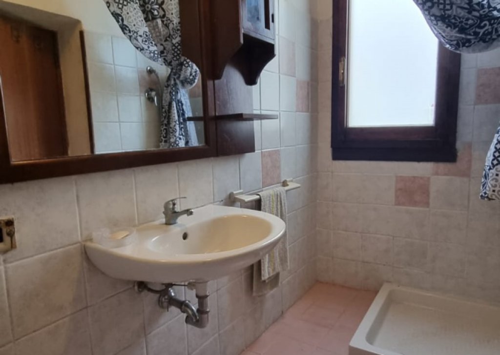 Sale Apartments Colle di Val d'Elsa - apartment in the central area Locality 