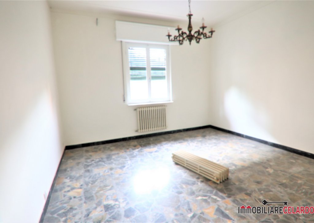 Apartments for sale  90 sqm excellent condition, Colle di Val d'Elsa, locality semicentrale