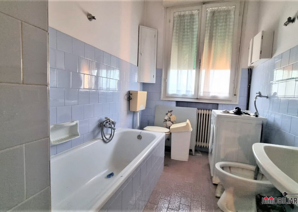 Sale Apartments Colle di Val d'Elsa - Apartment with terrace, cellar and garage Locality 