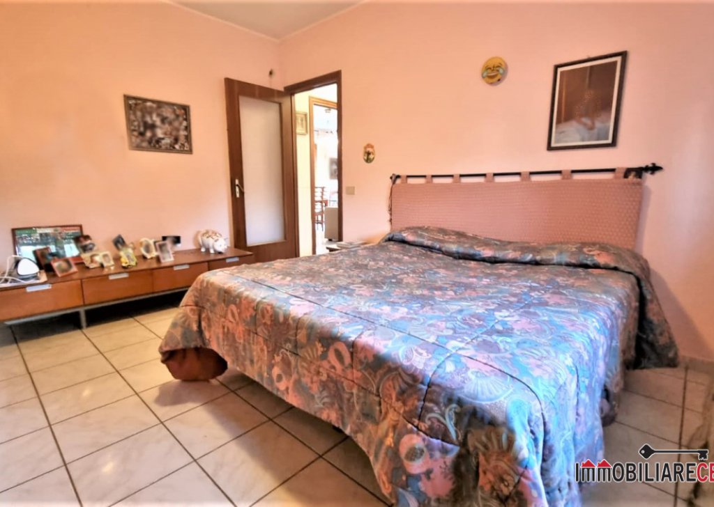 Vendita Appartamenti  Colle di Val d'Elsa - Appartamento con 2 ampie camere matrimoniali Località La Badia