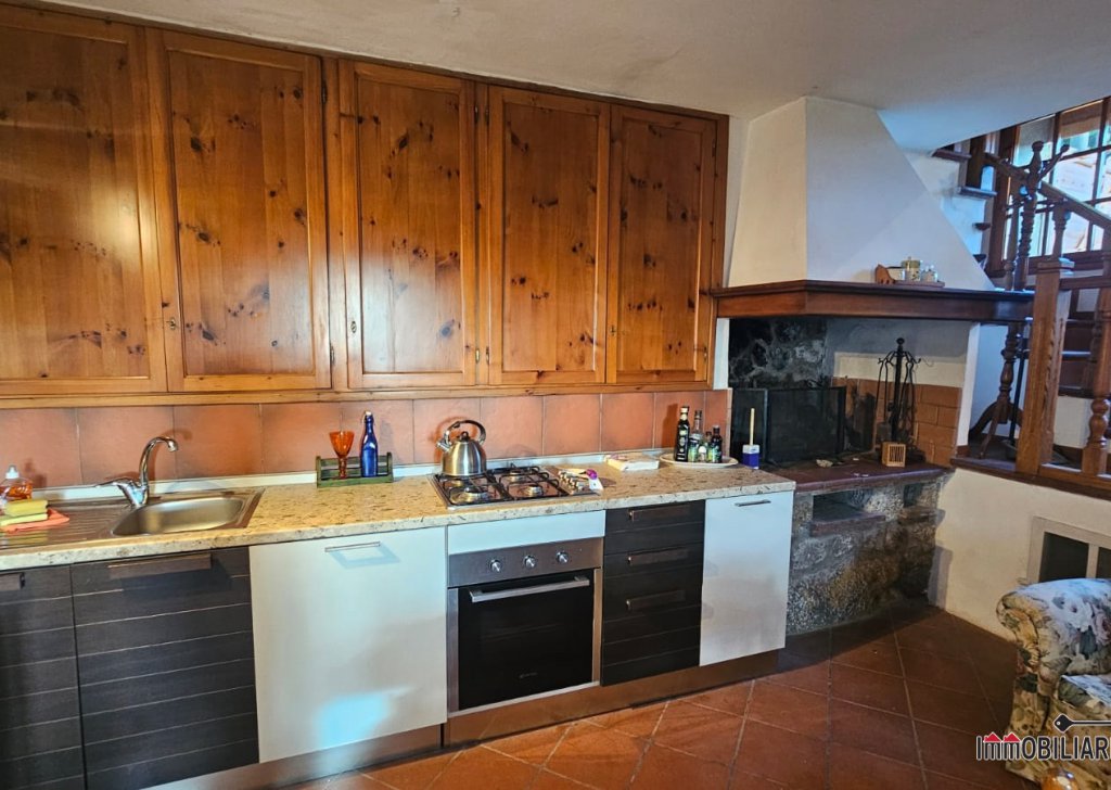 Apartments for sale  89 sqm excellent condition, Colle di Val d'Elsa, locality Colle di val d'elsa
