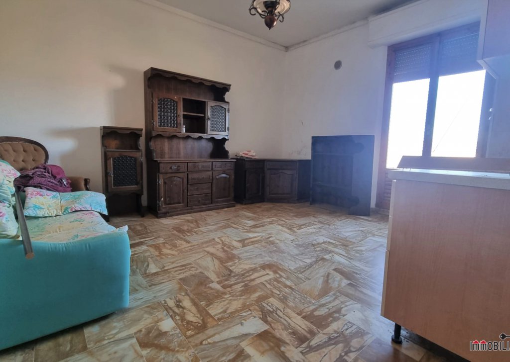 Vendita Appartamenti  Colle di Val d'Elsa - appartamento con terrazza e soffitta Località tra Campolungo e Gracciano