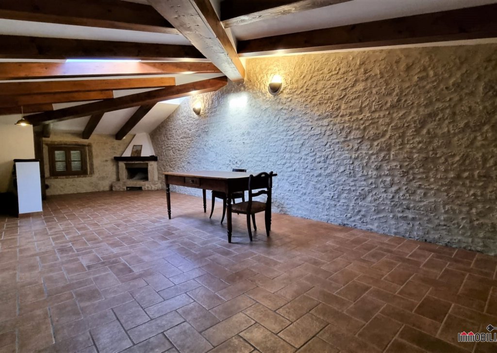 Sale Cottages and Farmhouses Colle di Val d'Elsa - PORTION OF A TOTALLY INDEPENDENT FARMHOUSE Locality 