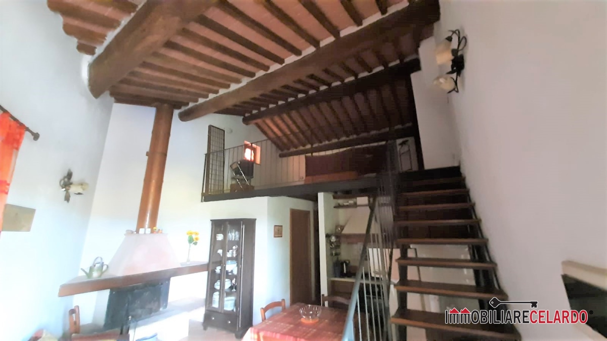 Appartamento RADICONDOLI vendita  Radicondoli  Immobiliare Celardo