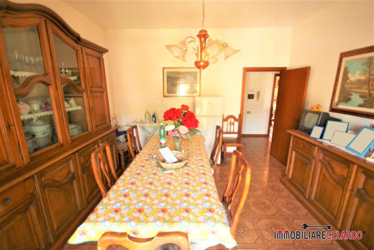 Appartamento POGGIBONSI vendita  Staggia Senese  Immobiliare Celardo